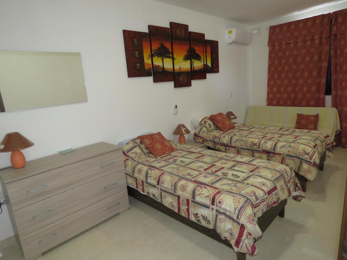 Aquamarine Sea Front Apartments - Second Floor Marsaskala Buitenkant foto
