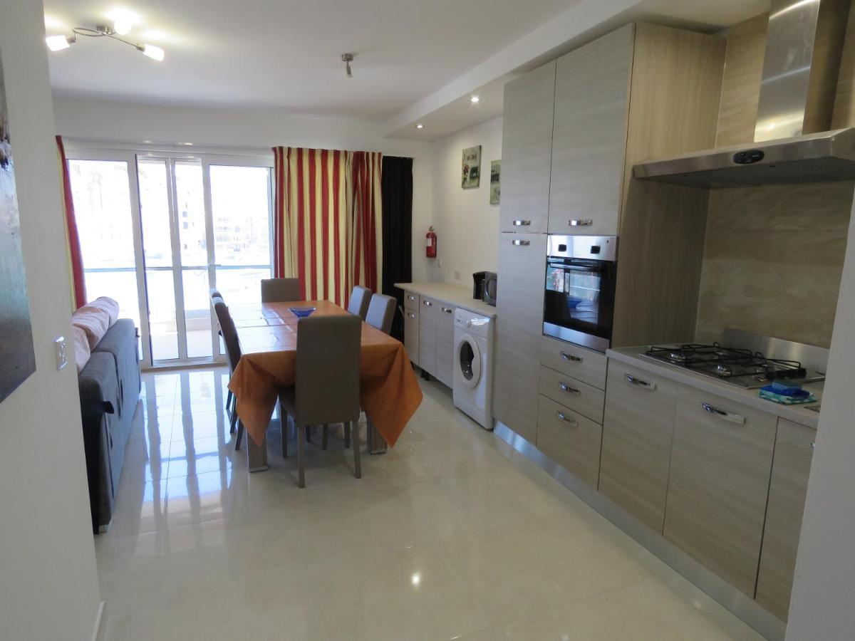 Aquamarine Sea Front Apartments - Second Floor Marsaskala Buitenkant foto